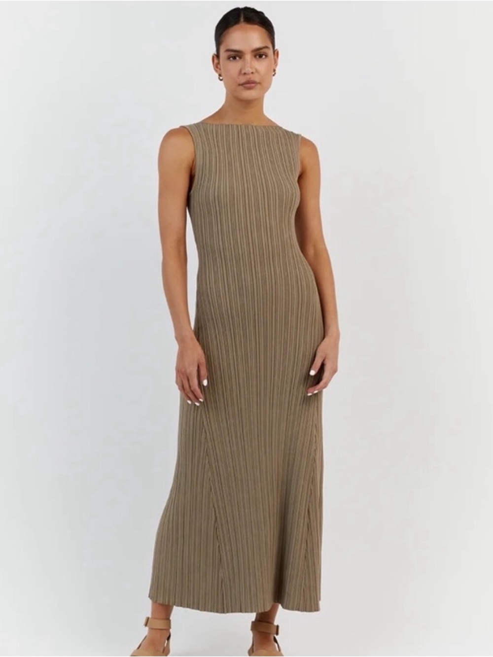 DISSH- Ivy Sleeveless Maxi Dress Moss Size XL
